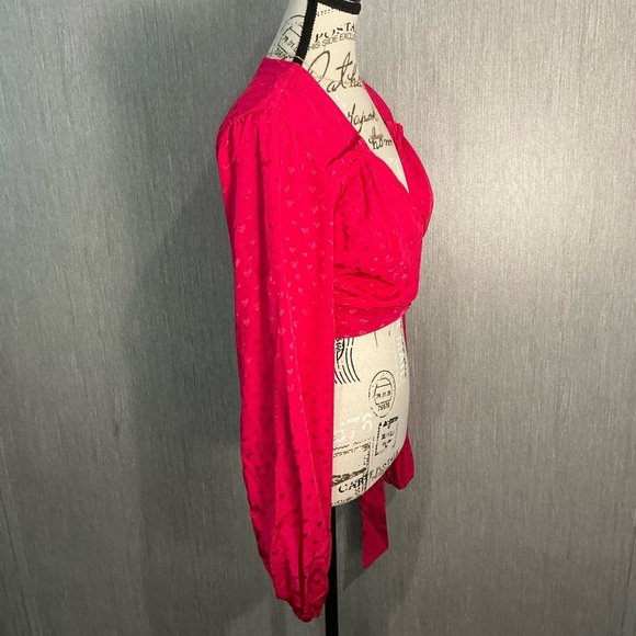 NWOT Elegant Pink Wrap Blouse Size Small - Picture 4 of 16